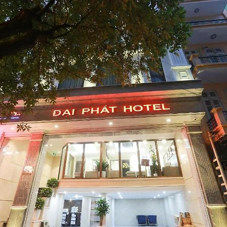 Dai Phat Hotel Hanoi Exterior photo