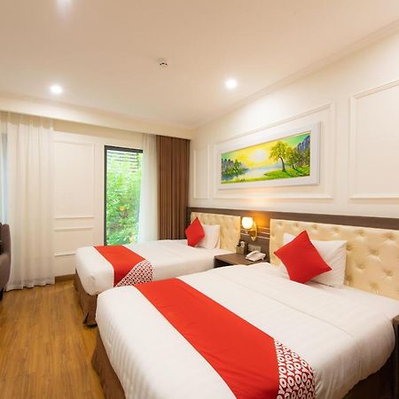 Dai Phat Hotel Hanoi Exterior photo