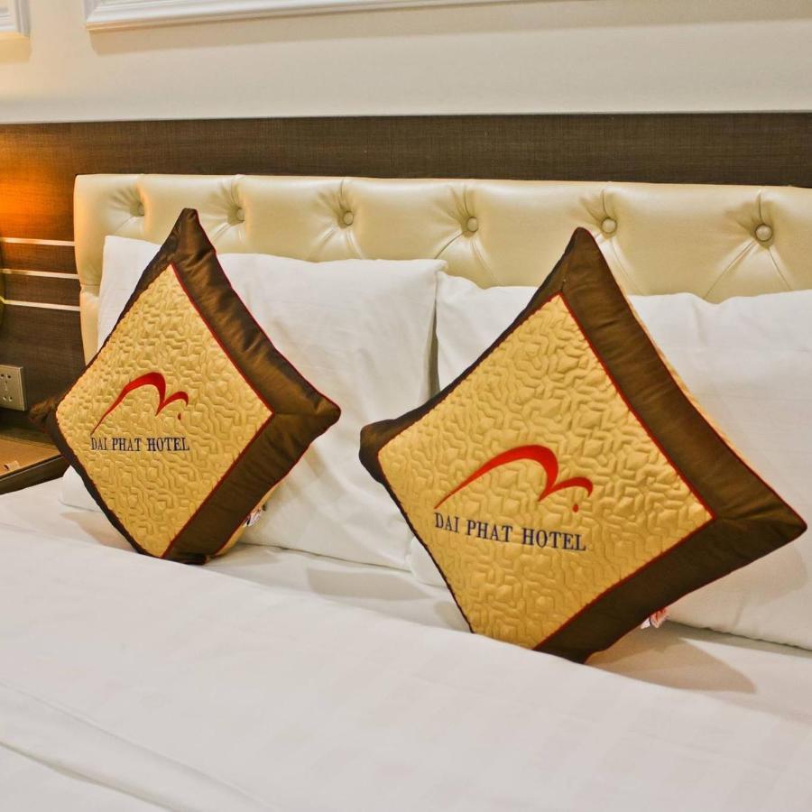 Dai Phat Hotel Hanoi Exterior photo