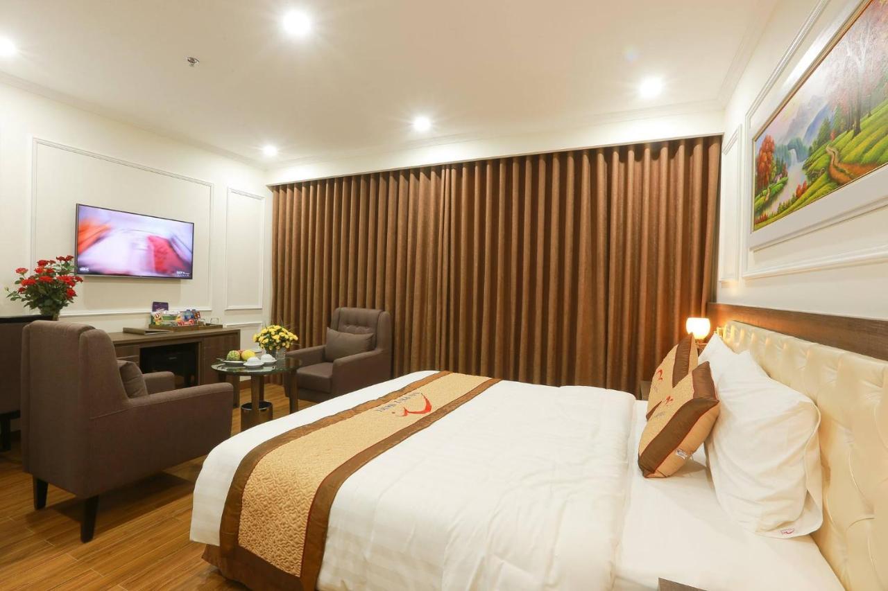 Dai Phat Hotel Hanoi Exterior photo