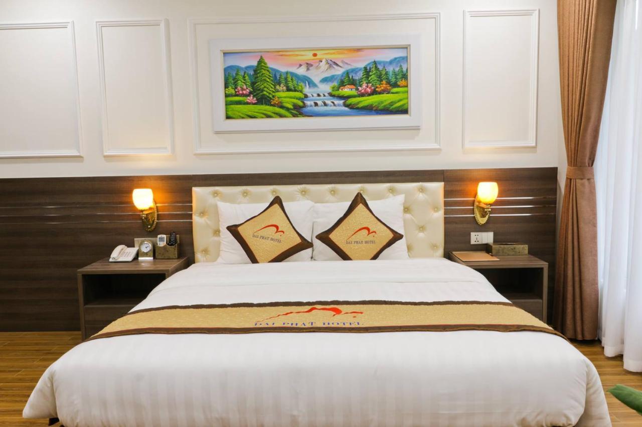 Dai Phat Hotel Hanoi Exterior photo
