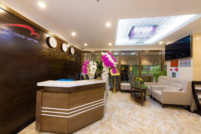 Dai Phat Hotel Hanoi Exterior photo
