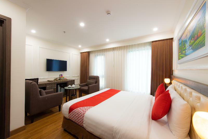 Dai Phat Hotel Hanoi Exterior photo